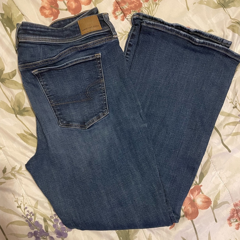 American Eagle size 18R kick boot jeans stretch